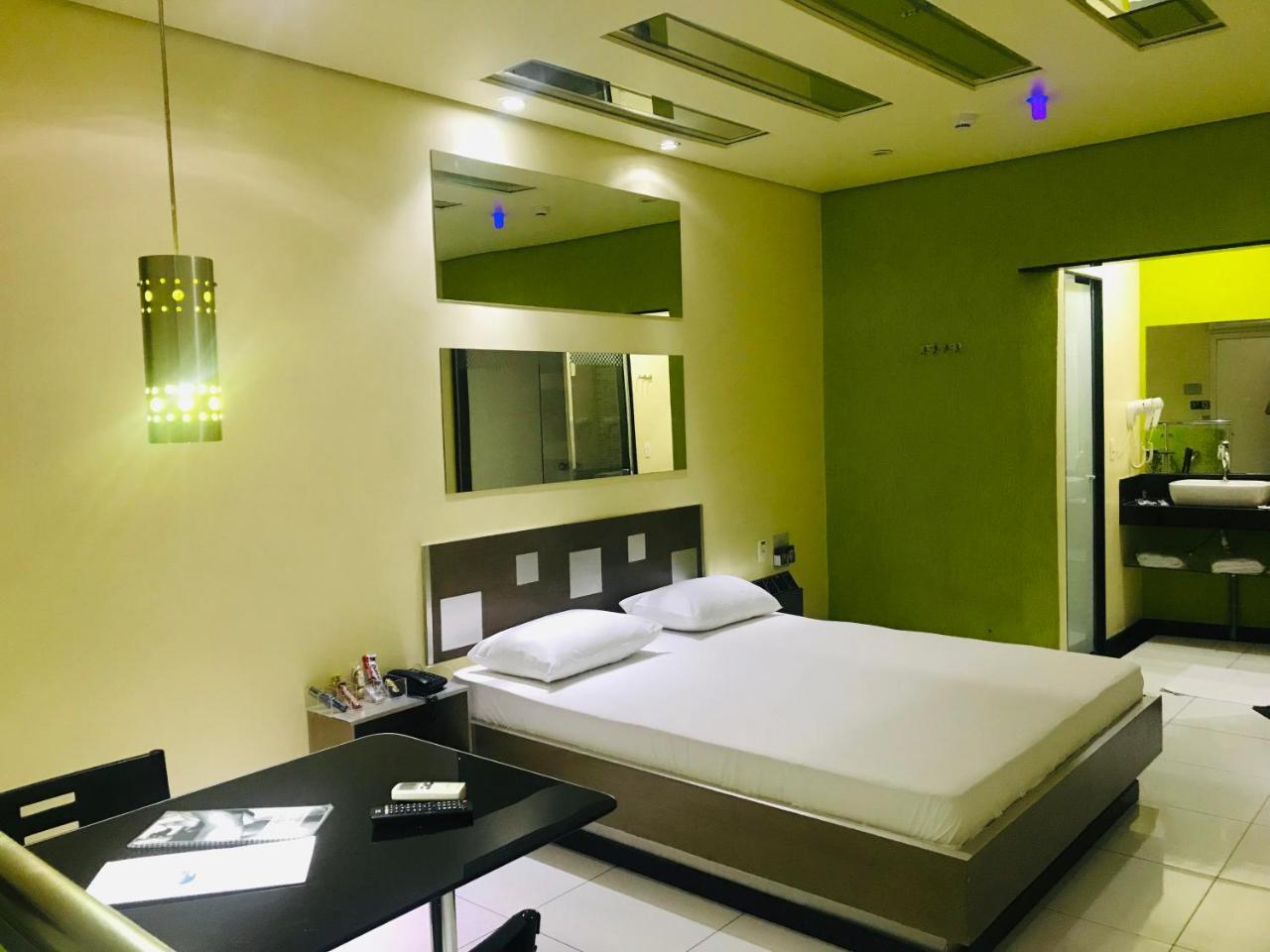 Euro Motel (Adults Only) Καμπίνας Εξωτερικό φωτογραφία